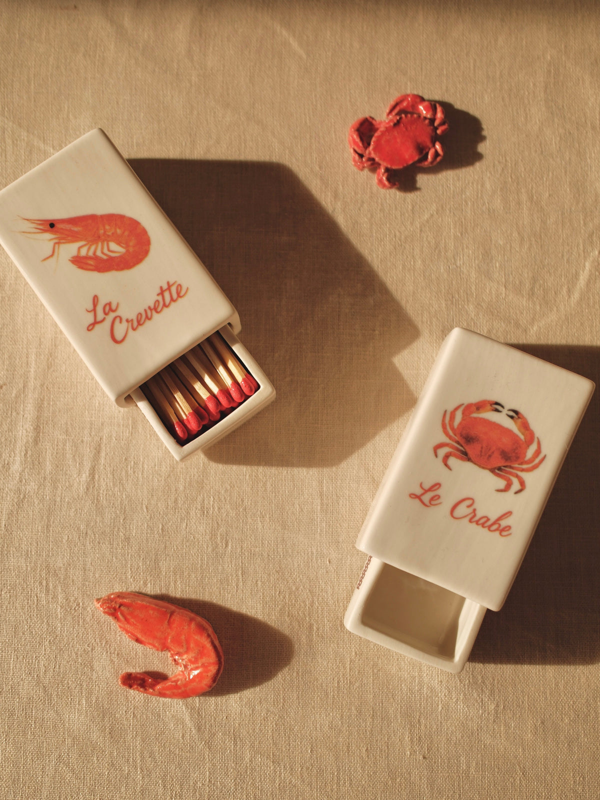 Ceramic matchbox with hand-drawn crab french illustration
