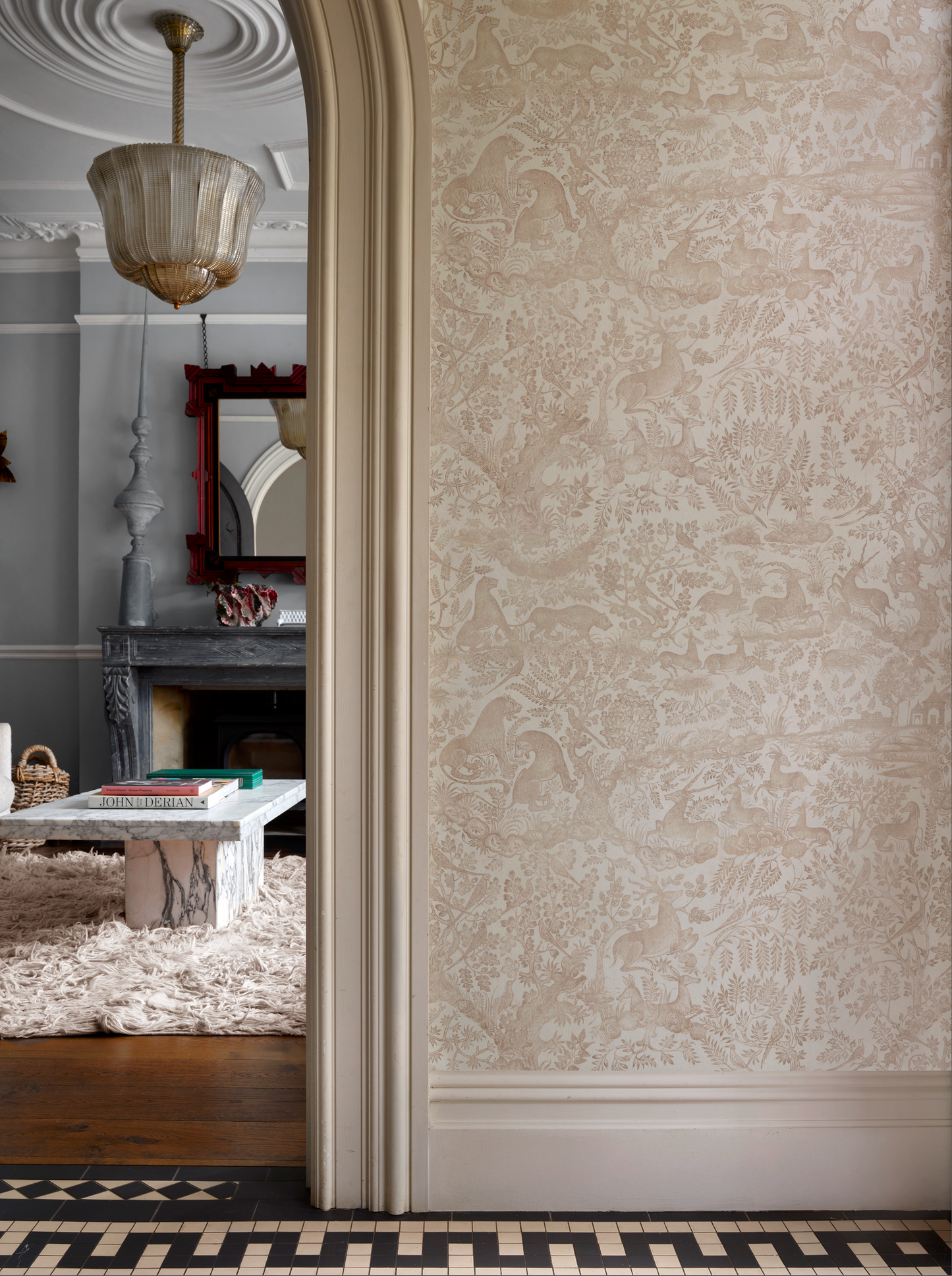 Fablewood Wallpaper - Chalk