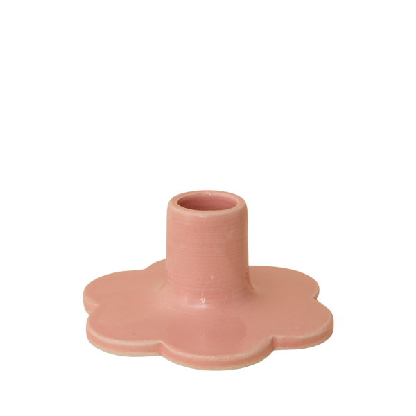 Shot_03_CANDLE_HOLDERS_7 - Edited.png