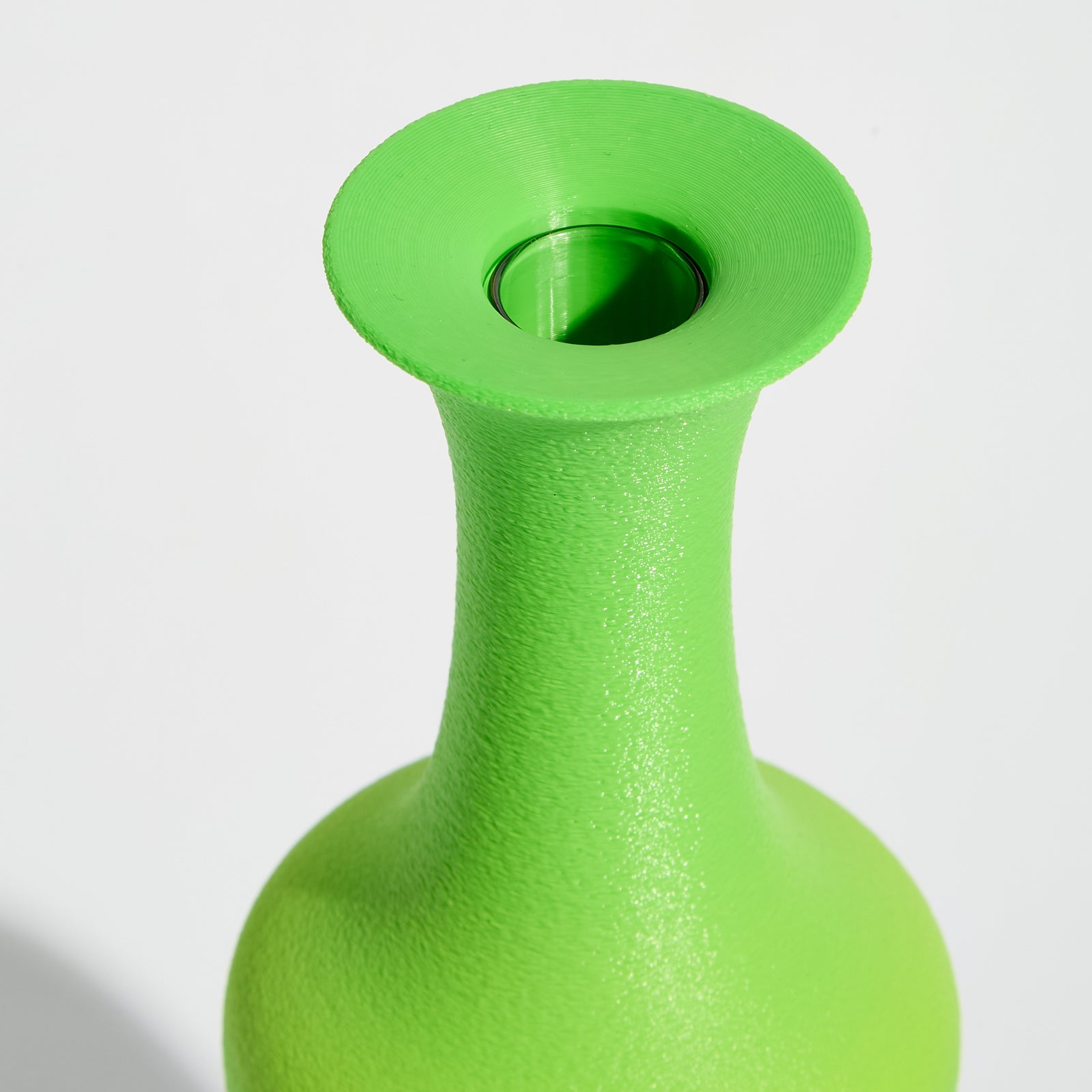 Femina Vase - Gecko Green