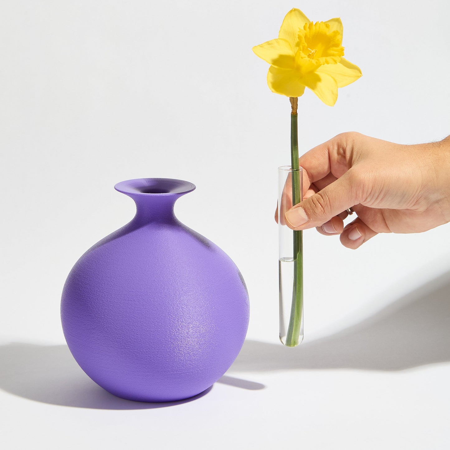 Coola vase - Purple Iris