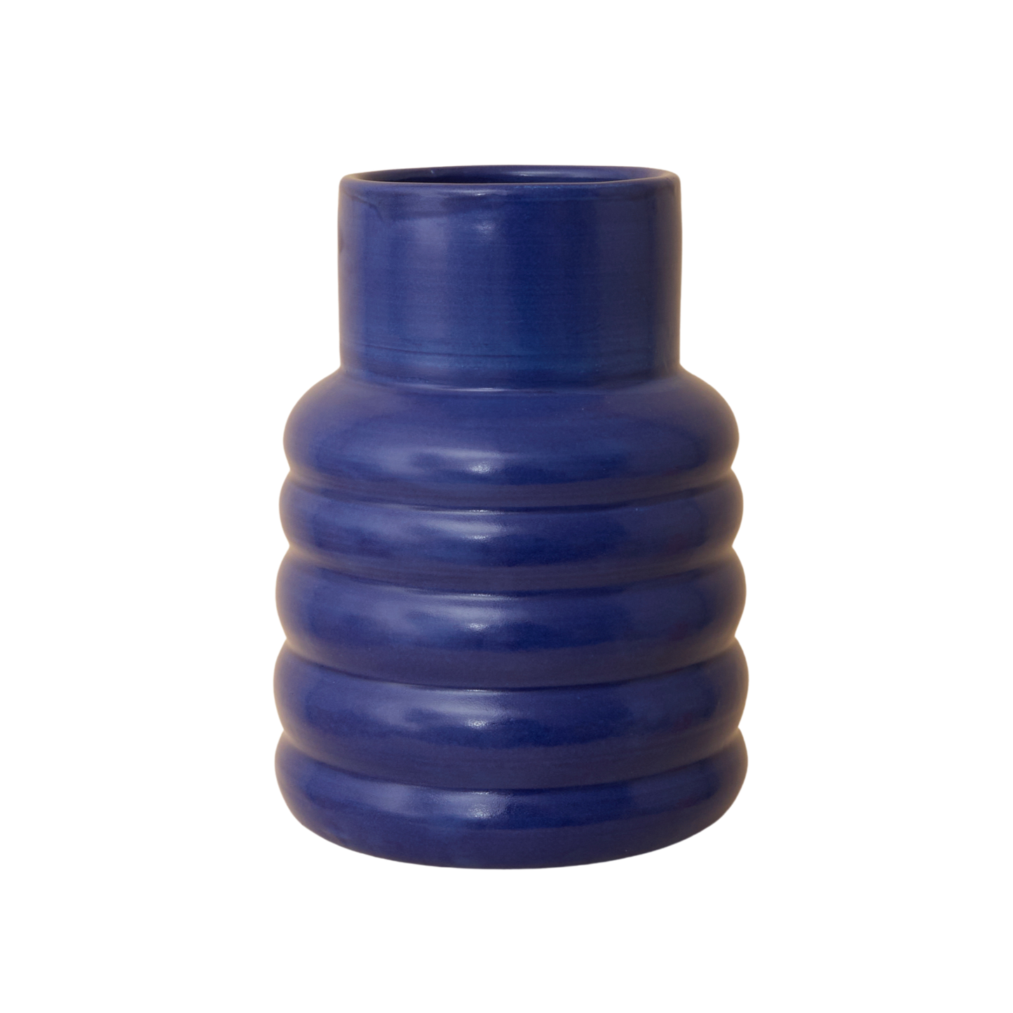 Shot_06_RIPPLE_VASE_14 - Edited_edited.png