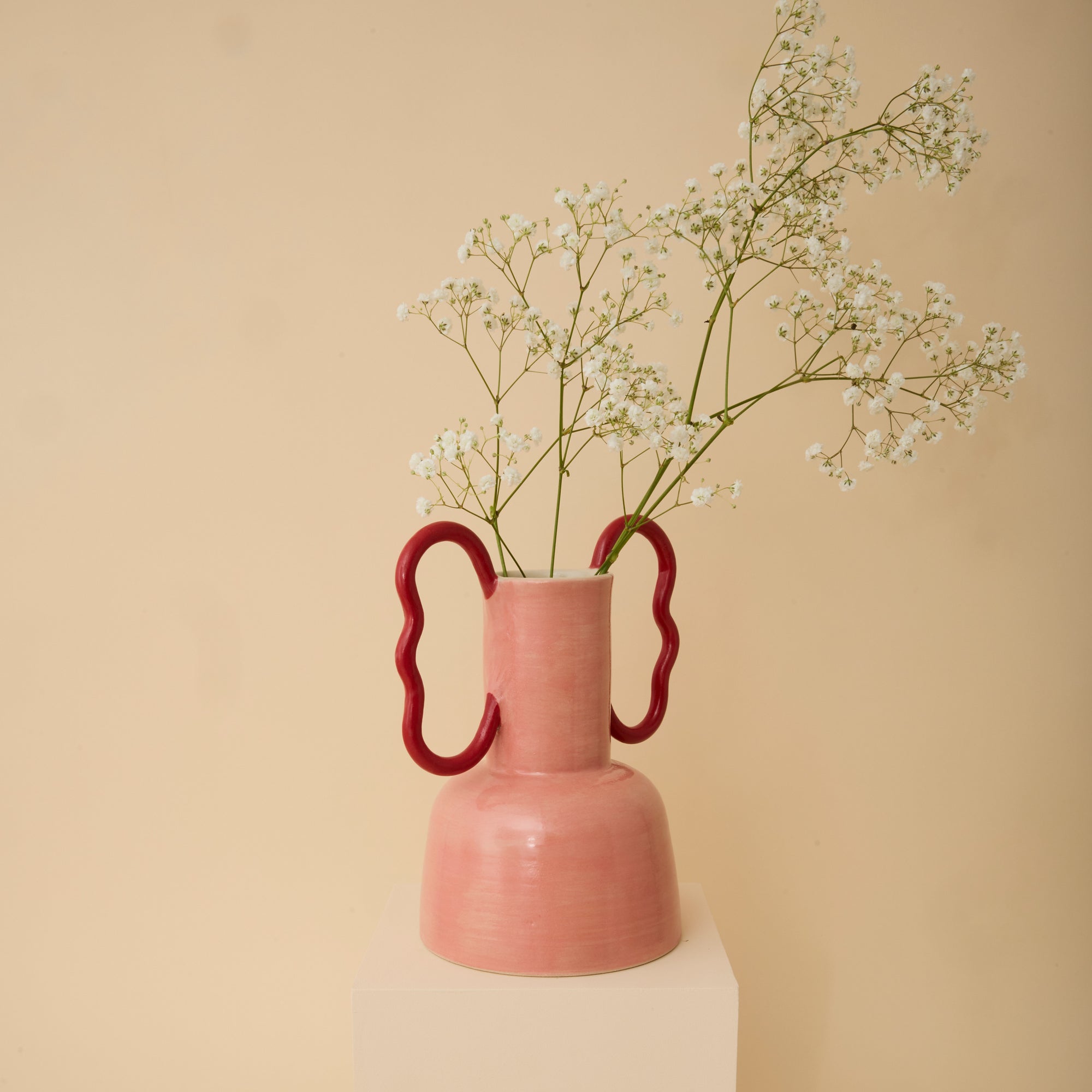 Shot_08_WIGGLE_HANDLE_VASE_12.jpg