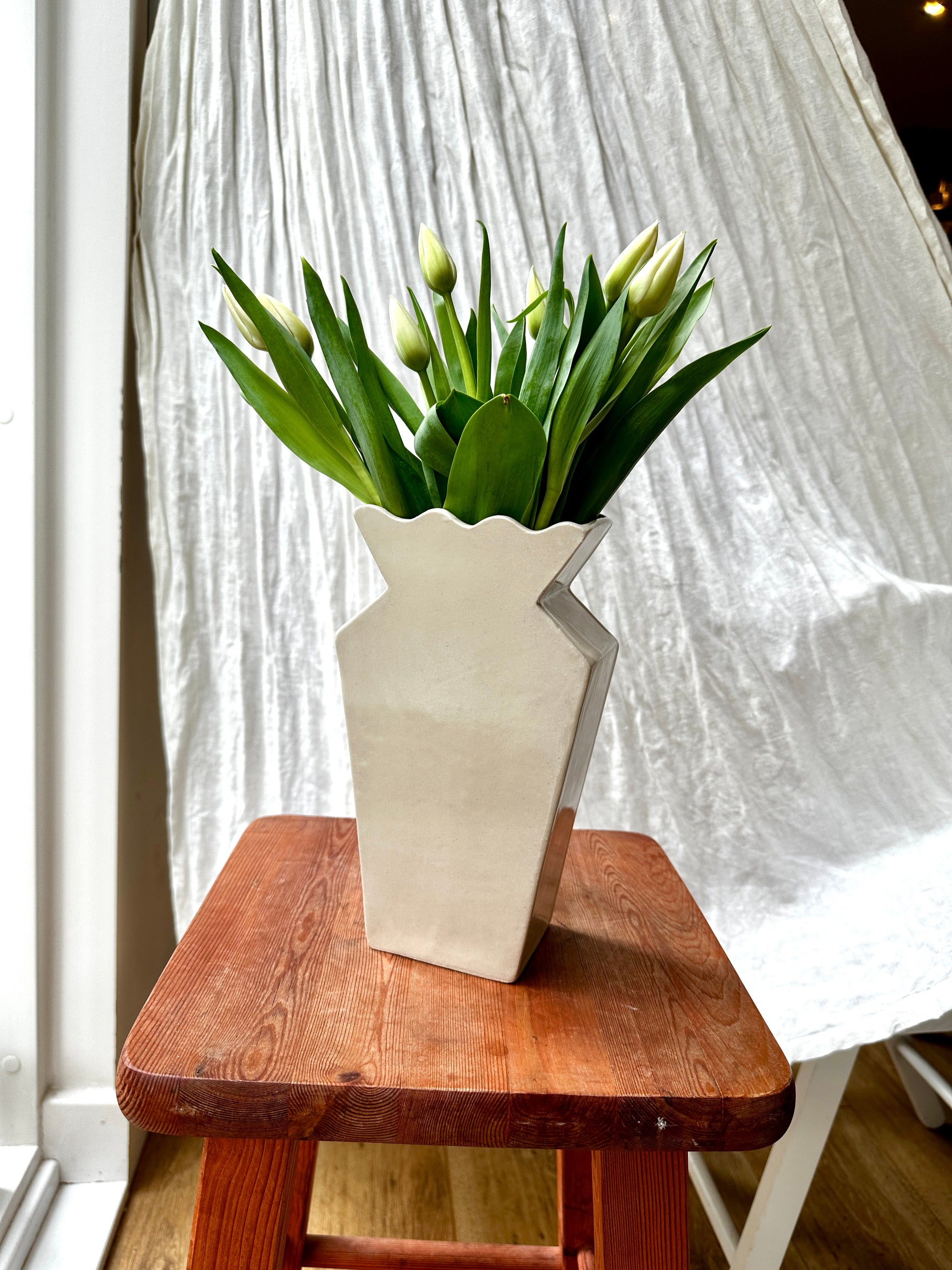Wavy Top cream.jpg