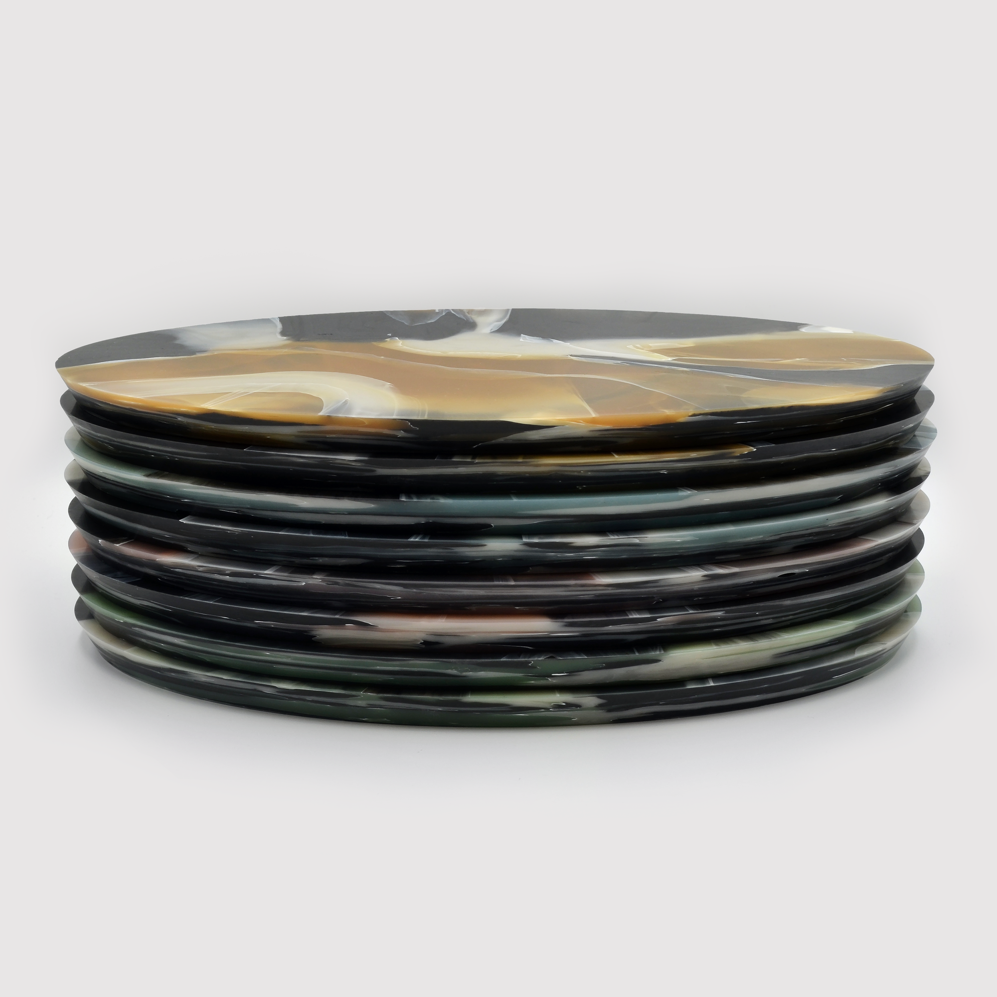 TORTOISESHELL MEDIUM BOARDS EYE LEVEL.pn