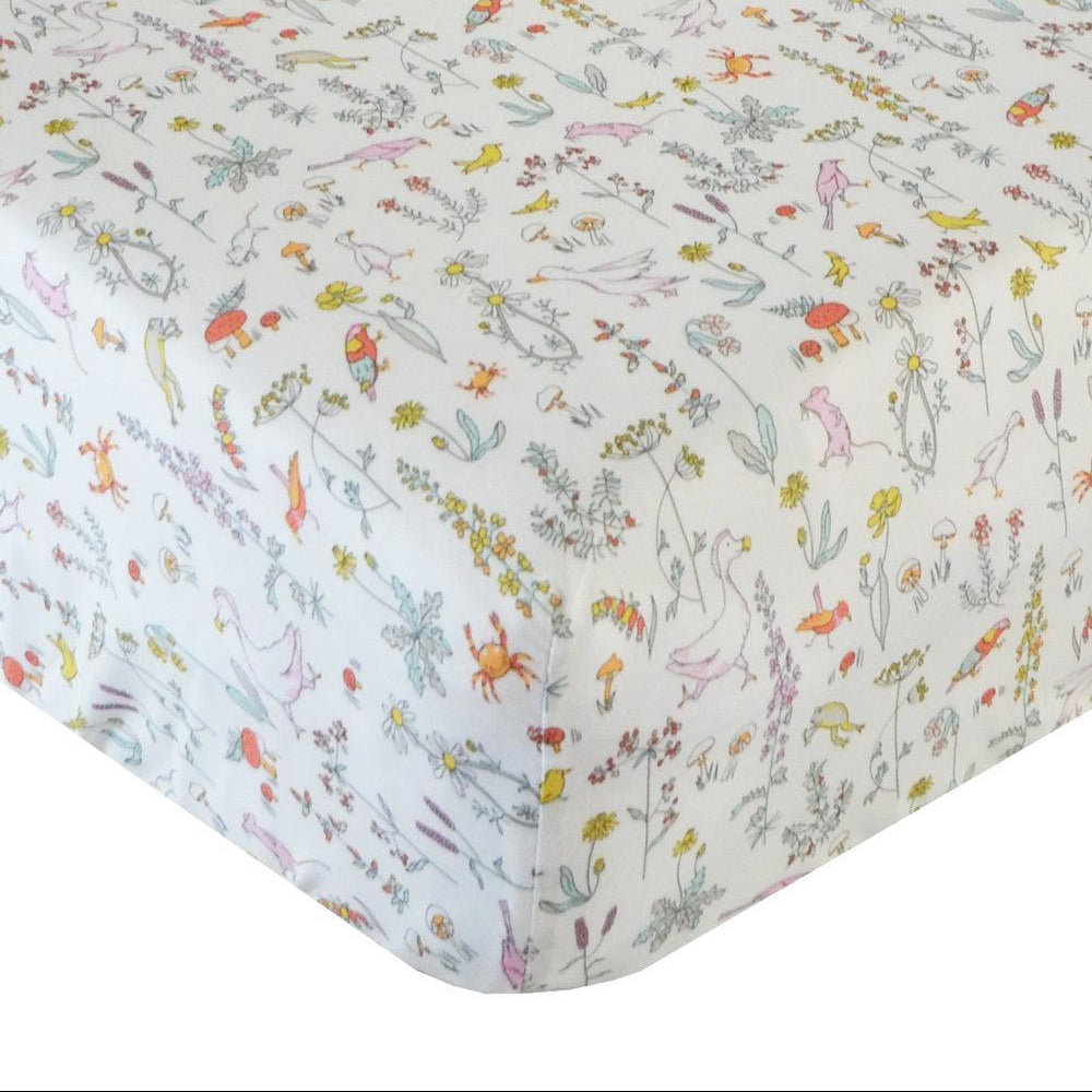 Fitted Sheet made with Liberty Fabric THEO PINK - Coco & Wolf
