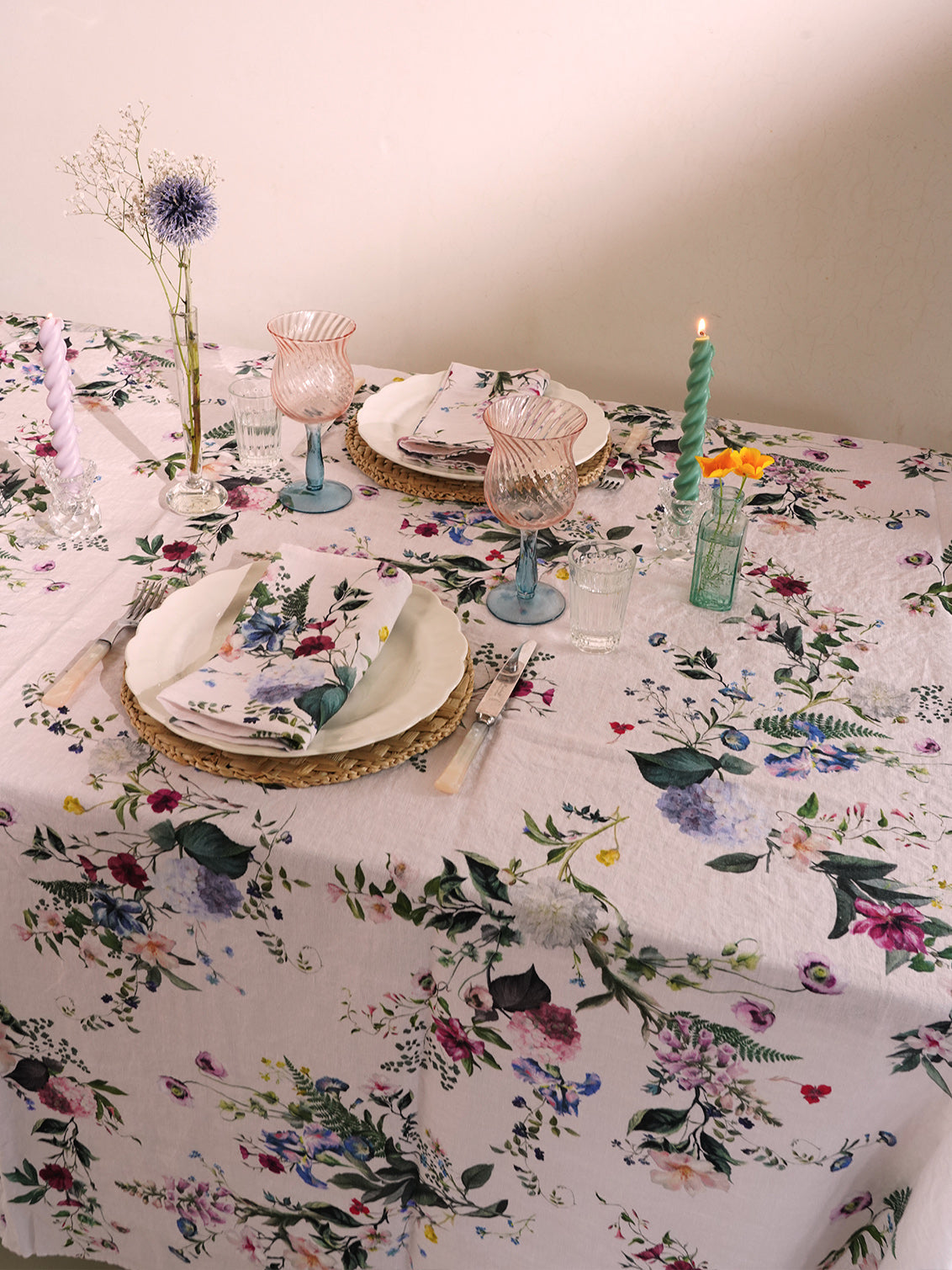FLORA LINEN TABLECLOTH