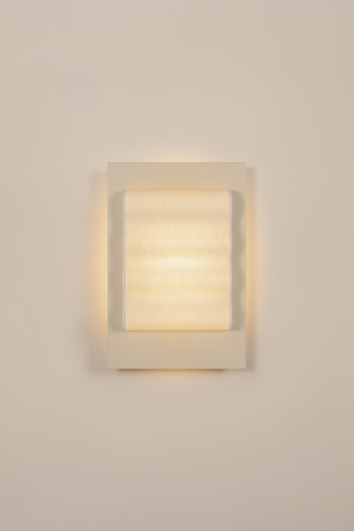 Frame OW Wall Light - Violaine d'Harcourt