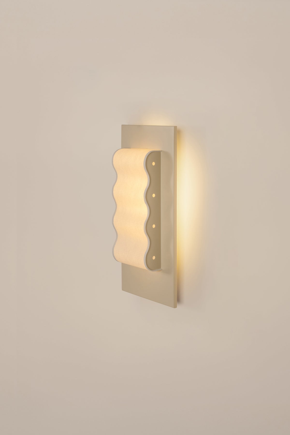 Frame Slim Wall Light