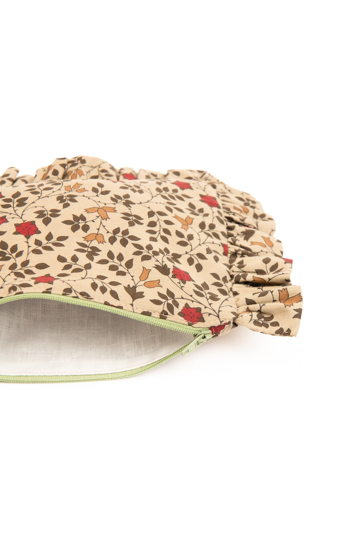 Frilled Pouch