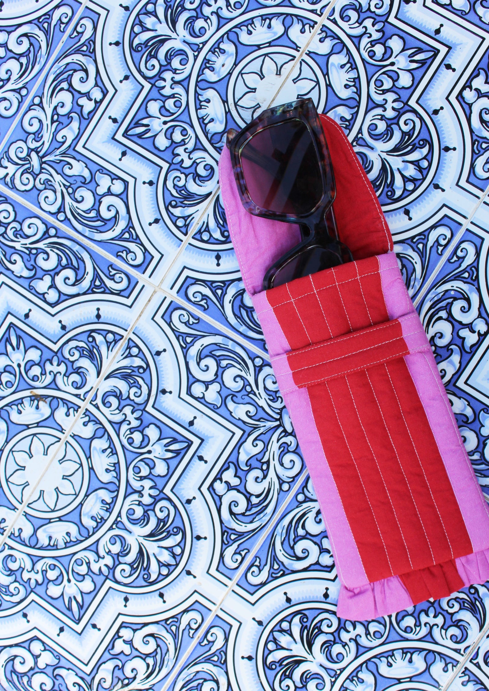 Cerise & Fuchsia Wide Stripe Glasses Cover