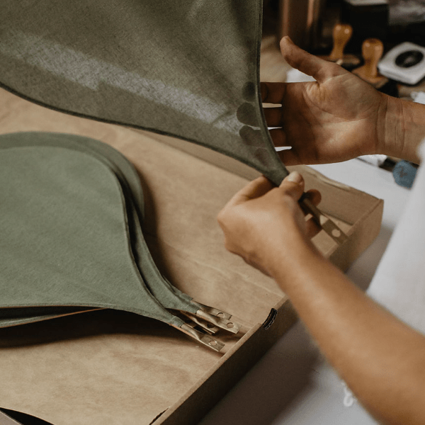 The Precious Pendant Petal Celling Light - Small