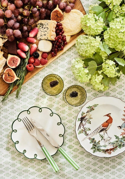 Glorious Green Scalloped Set