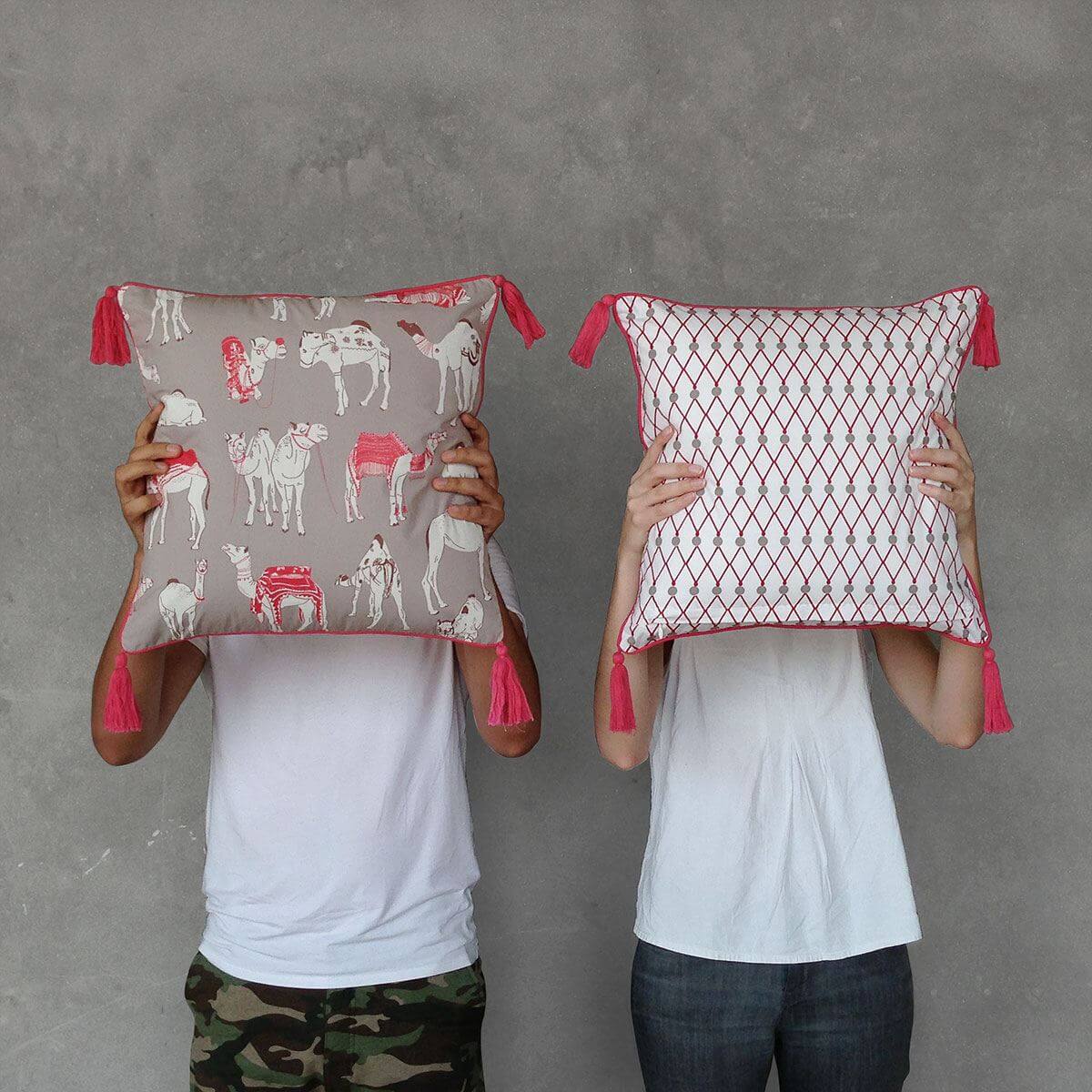 Different Camels Cushion Cover - 45 x 45 cm