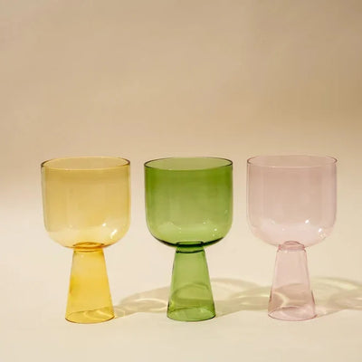 Aria Pink Glass Dessert Bowls 3x5.75 Inches 9.45oz Set of 4 - Casa Amarosa