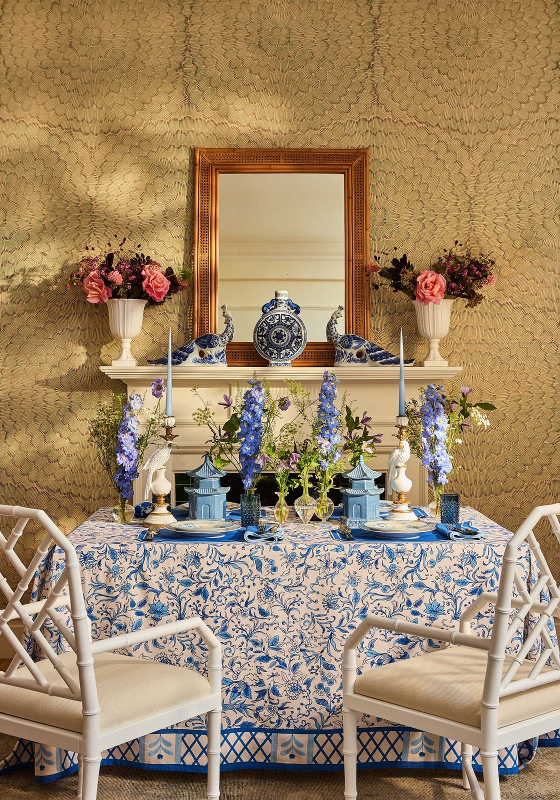 Antoinette Feathered Delft Peacock