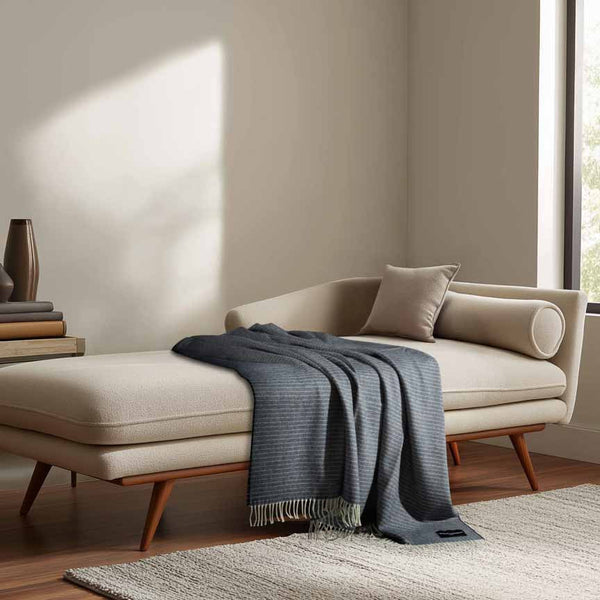 Daydreams - Merino Lambswool Throw - Navy