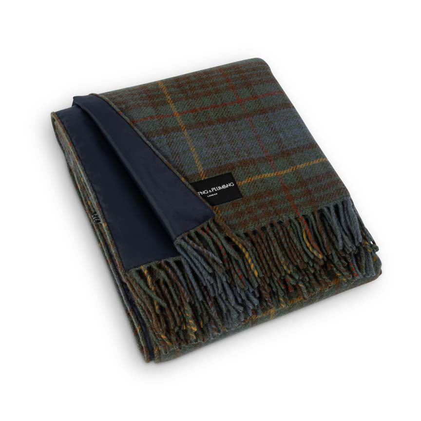 Pure New Wool Picnic Blanket - Classic Hunting Lodge