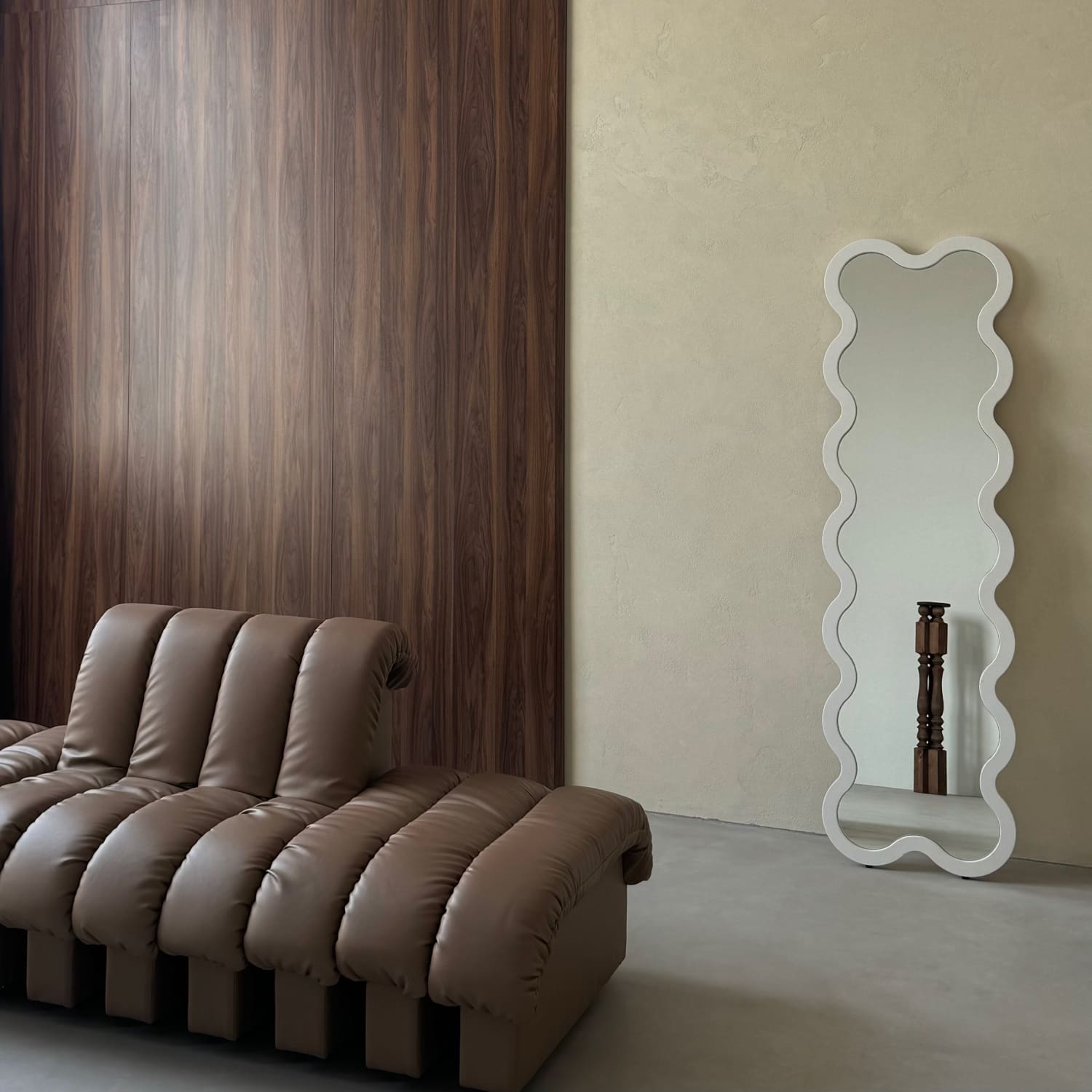 Statement Wall Luxury Mirror Available in Custom Color - Black Hvyli 14