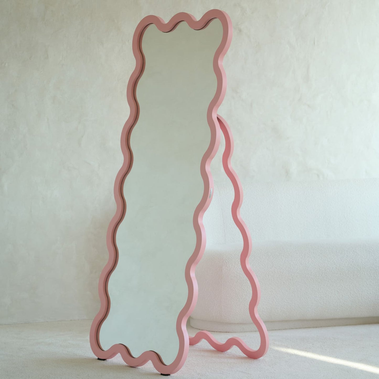 Large Modern Wood Entry Free Standing Wavy Mirror - Hvyli 16