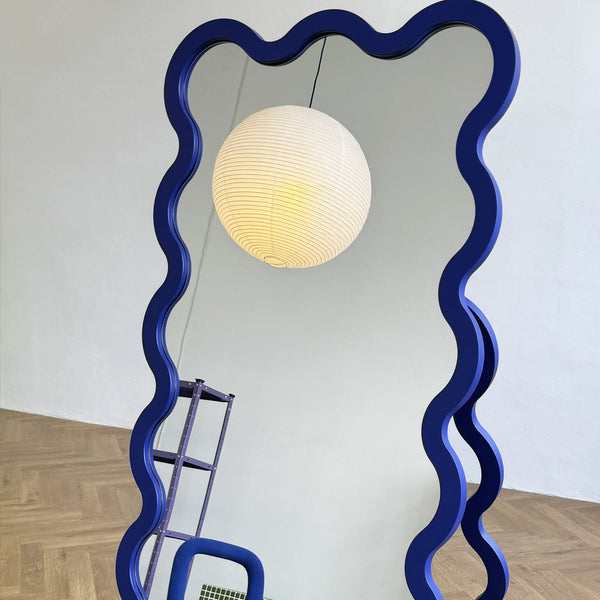 Large Modern Wood Entry Free Standing Wavy Mirror - Hvyli 16