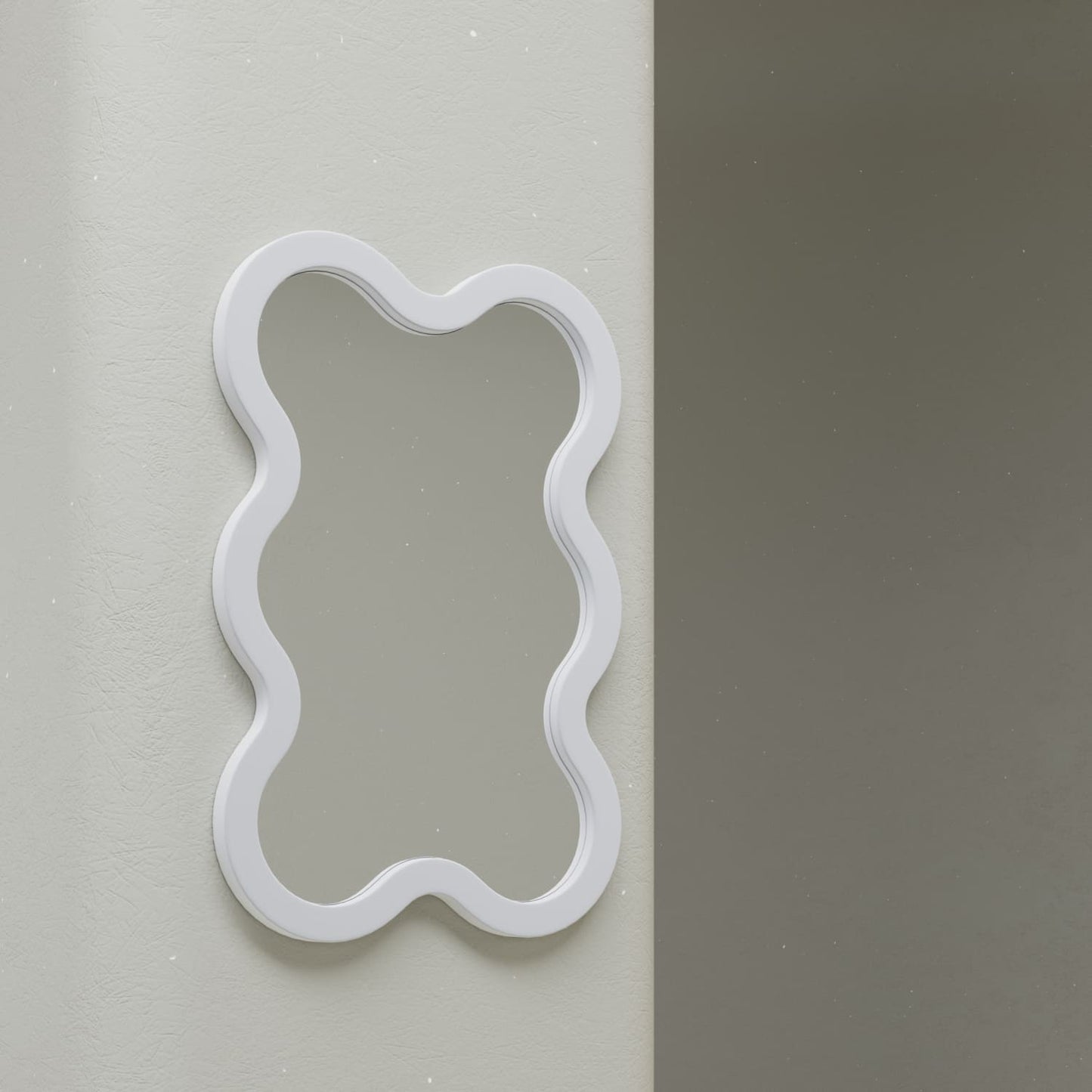 Accent Entryway Modern Small Wavy Mirror Hvyli 6