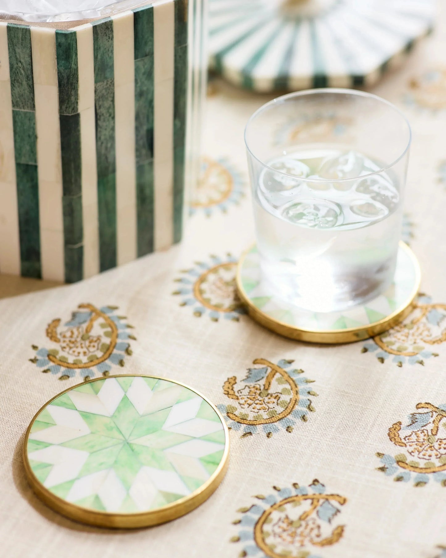 Set of 4 Star Coasters – Lime #color_lime