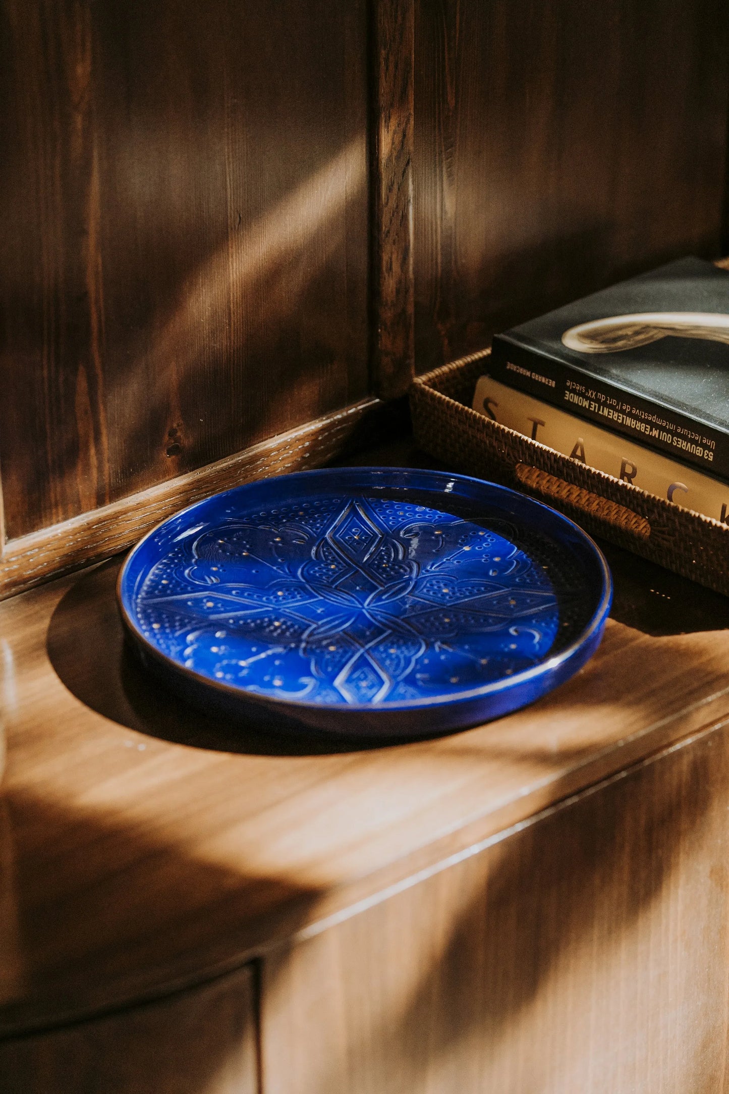 Round Tray - Majorelle Blue Gold Imprint