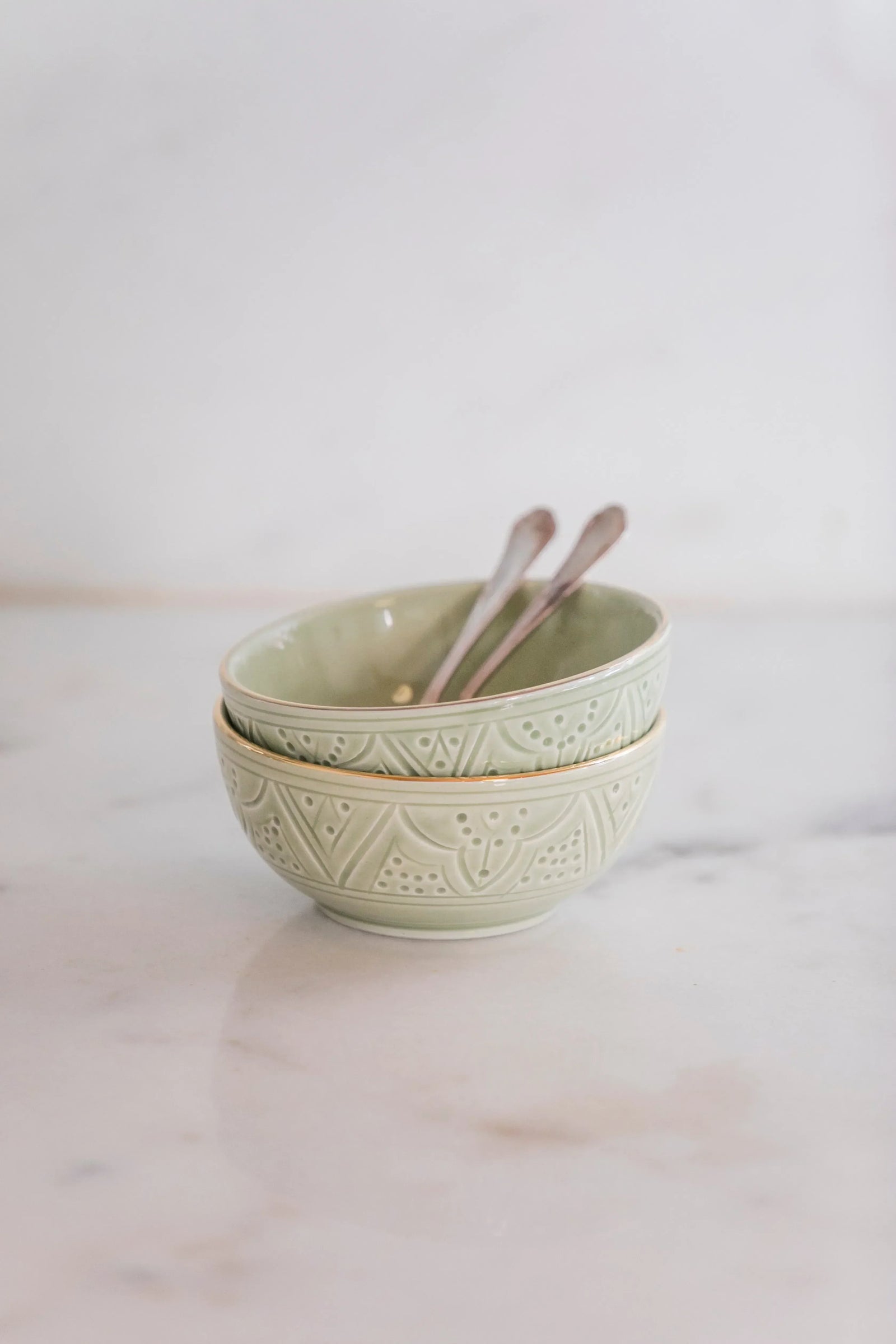 Shallow Bowl - Mint Gold Imprint