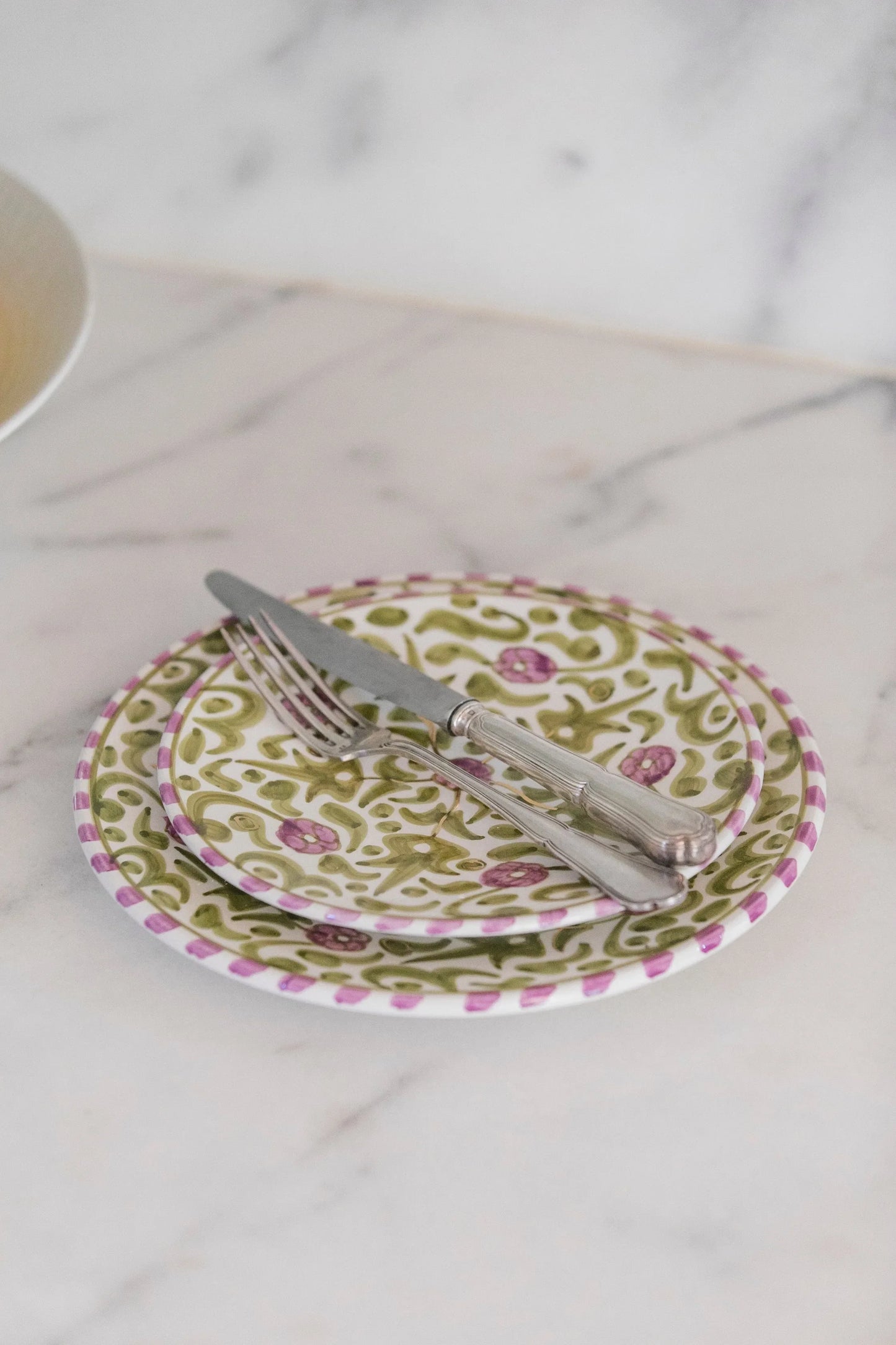 Dinner Plate - Moroccan Iris Flower