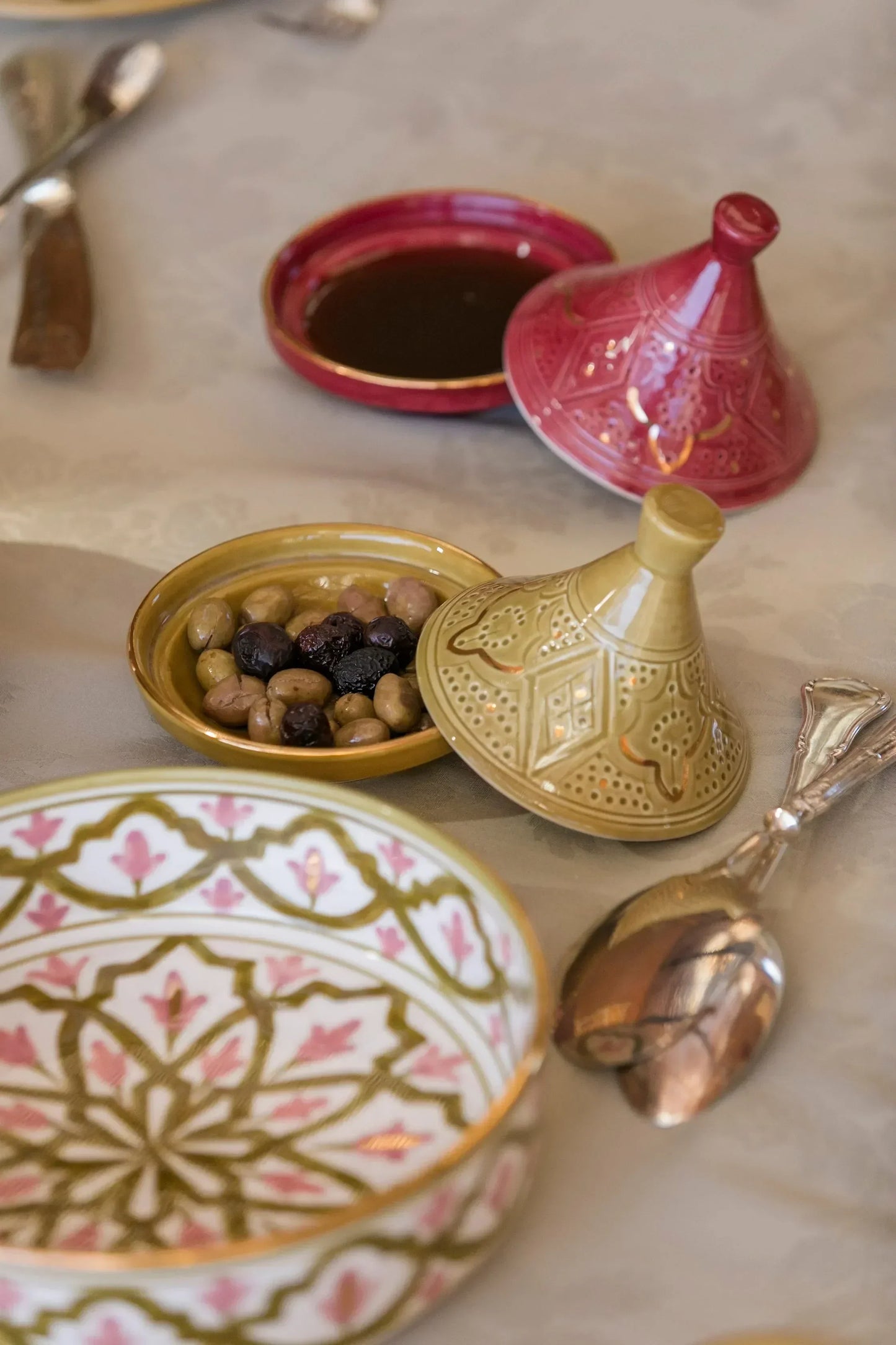 Straight Serving Plate - Khaki Blush Gold