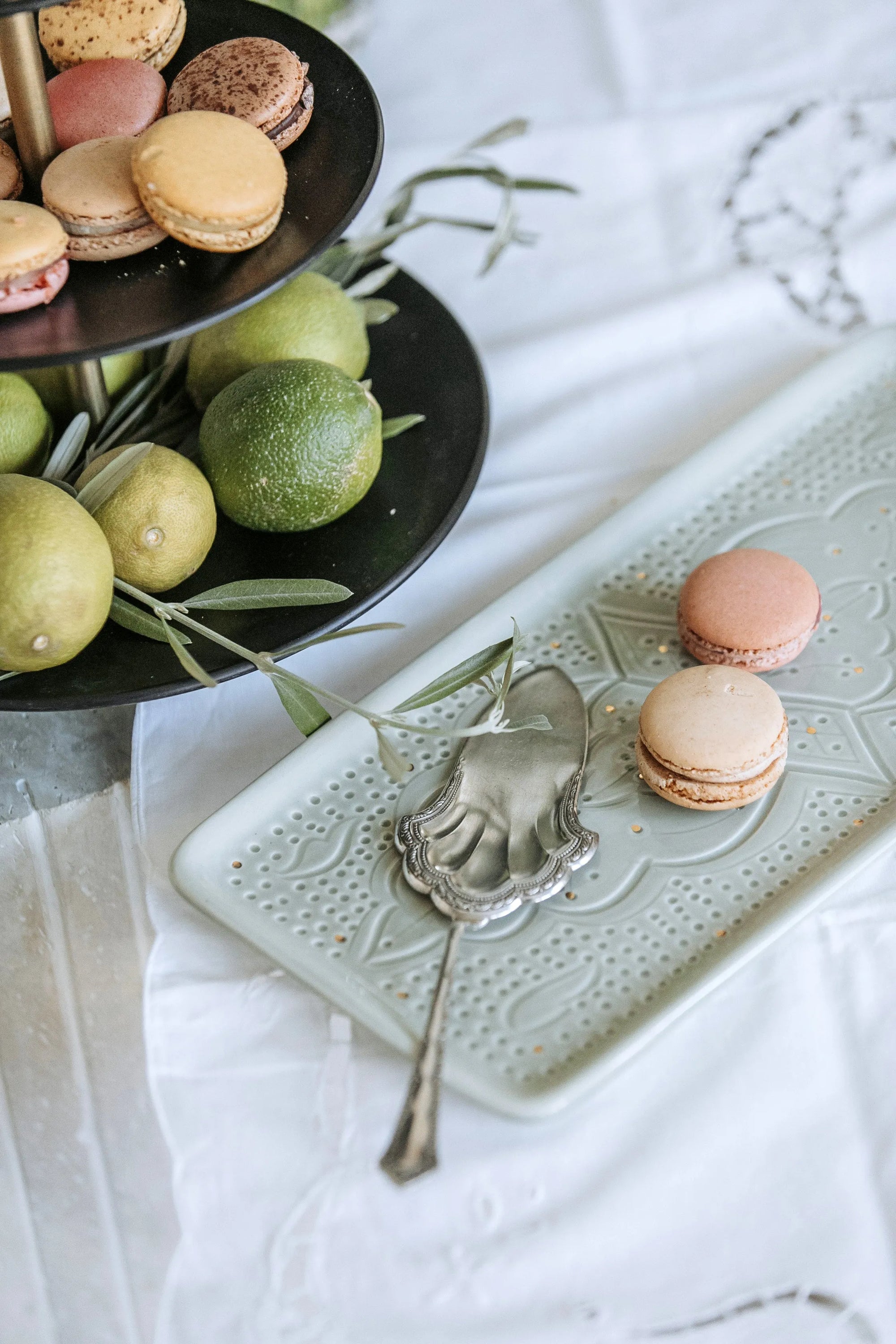 Long Rectangular Tray - Mint Gold Imprint