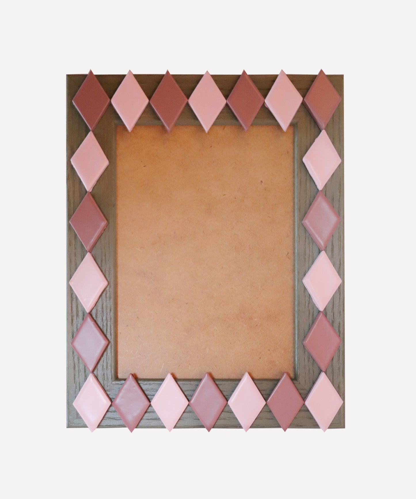 Harlequin Frame