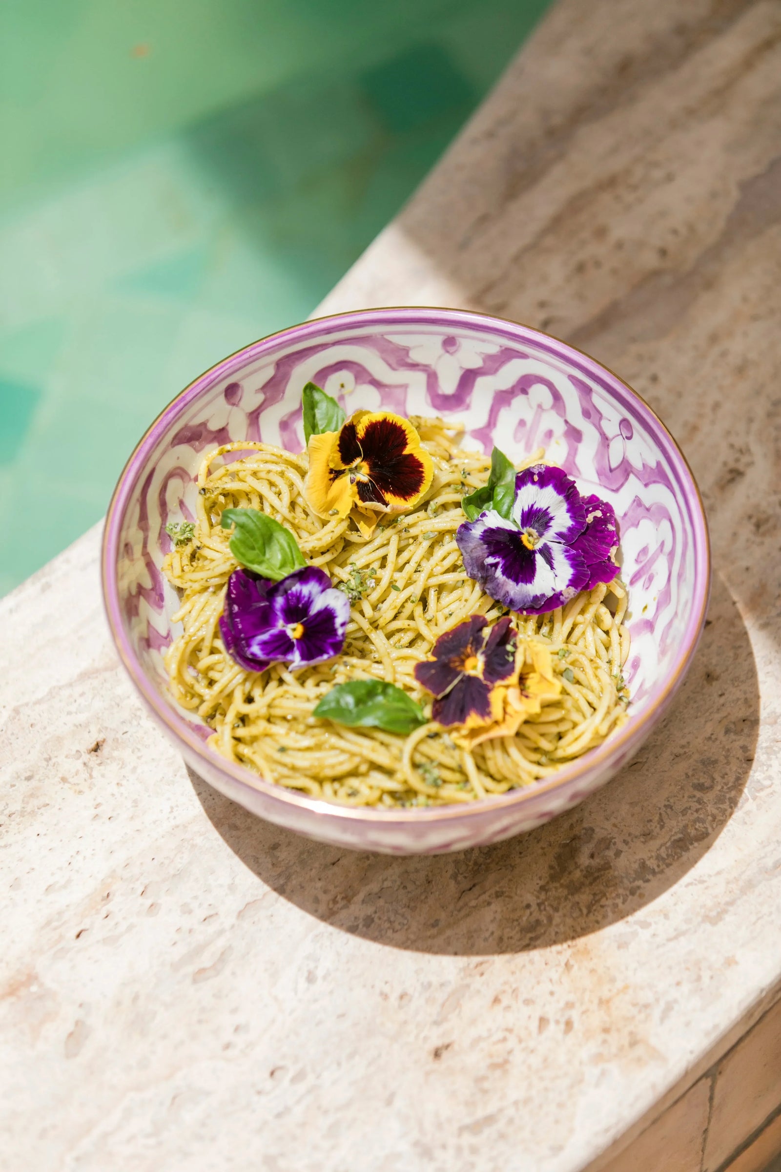 Round Bowl and Salad Bowl - Fassia Lilac Gold