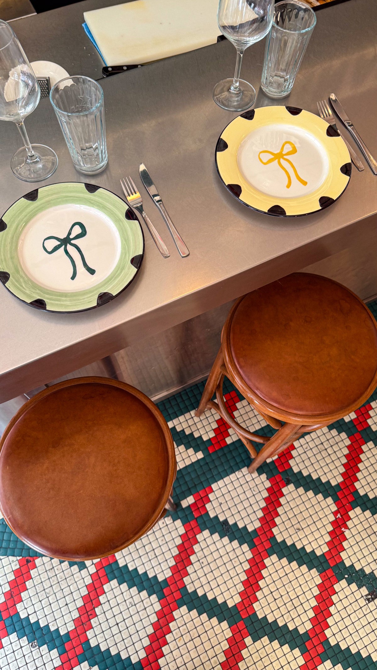 Green Bow Dessert Plate