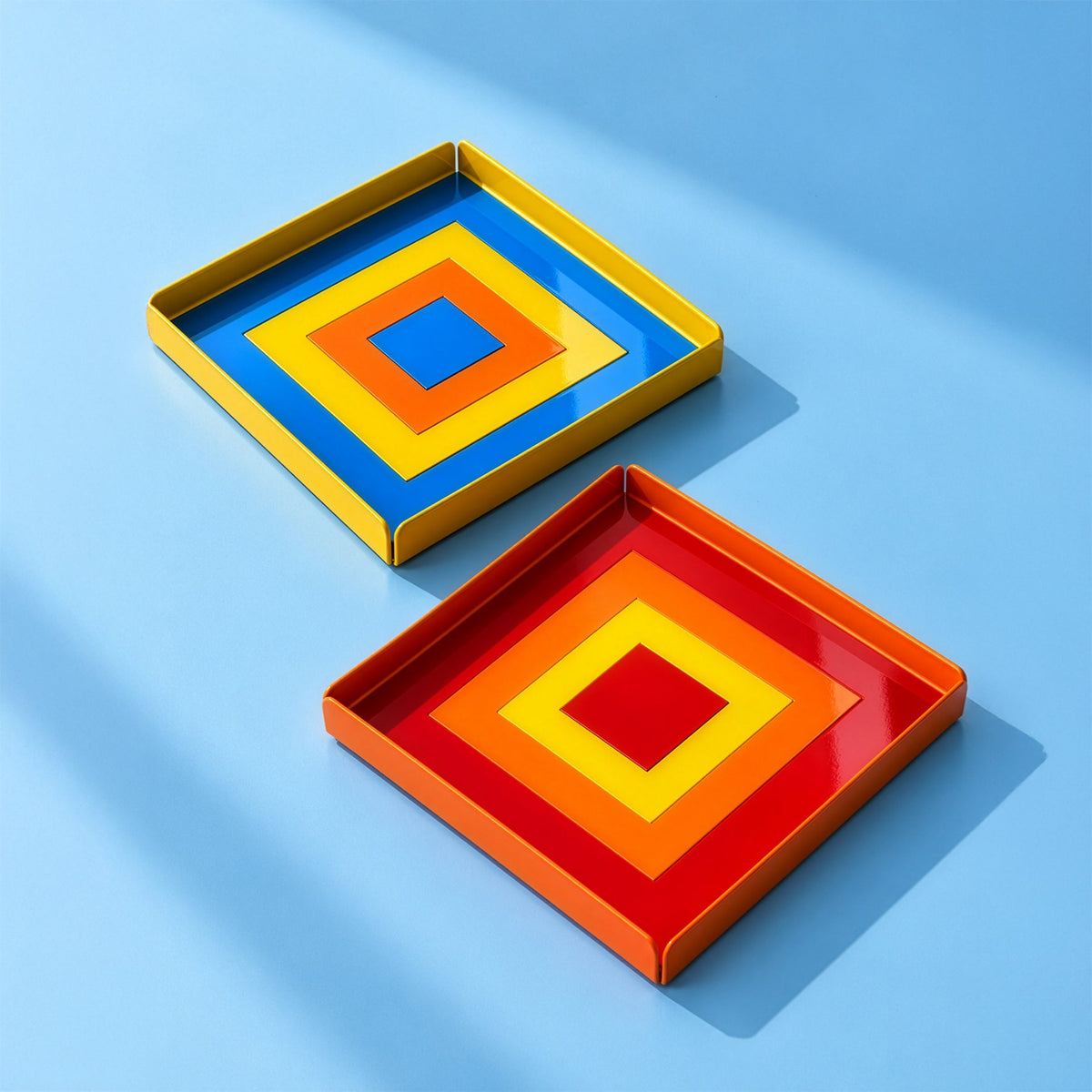 Metal Loop Tray
