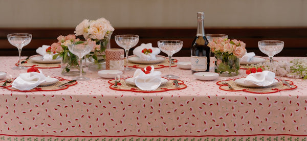 La Leccia Tablecloth in Dark Pink