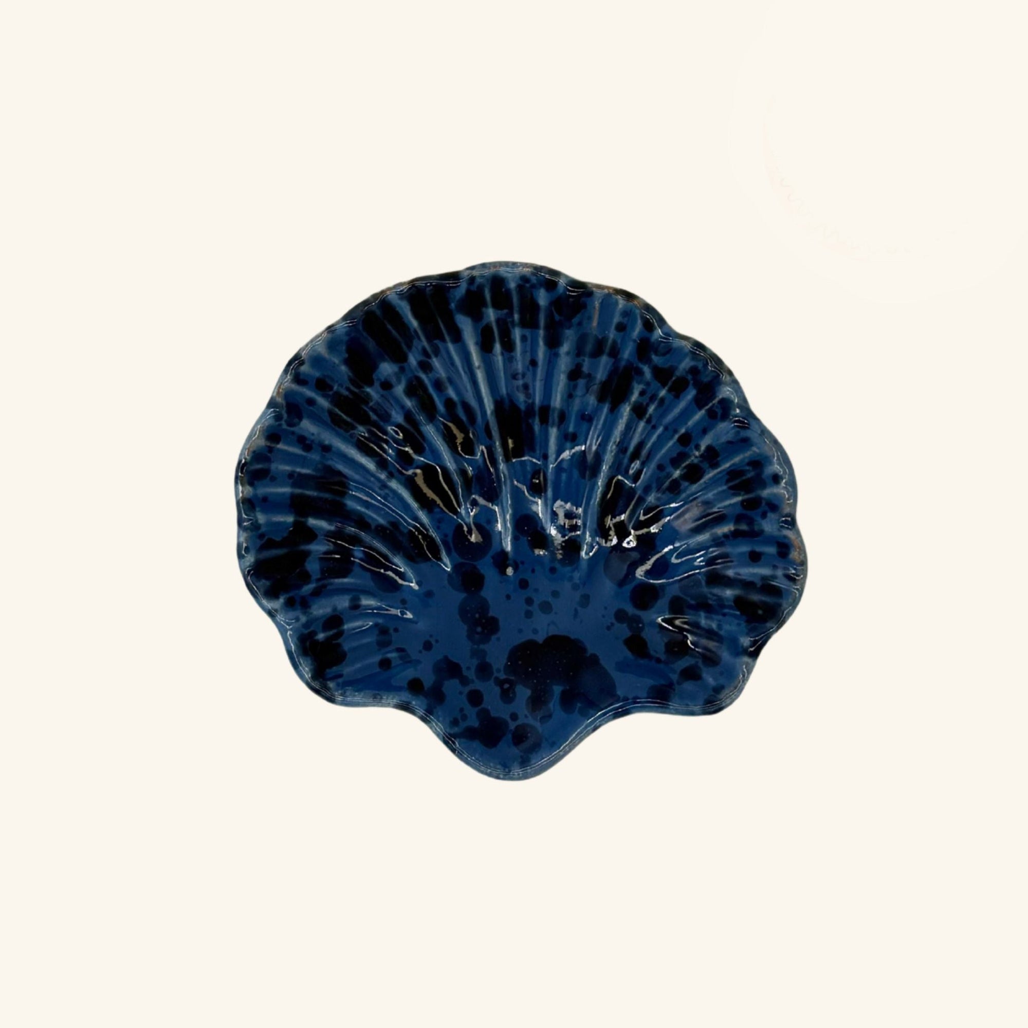 Splatterware Shell Dish
