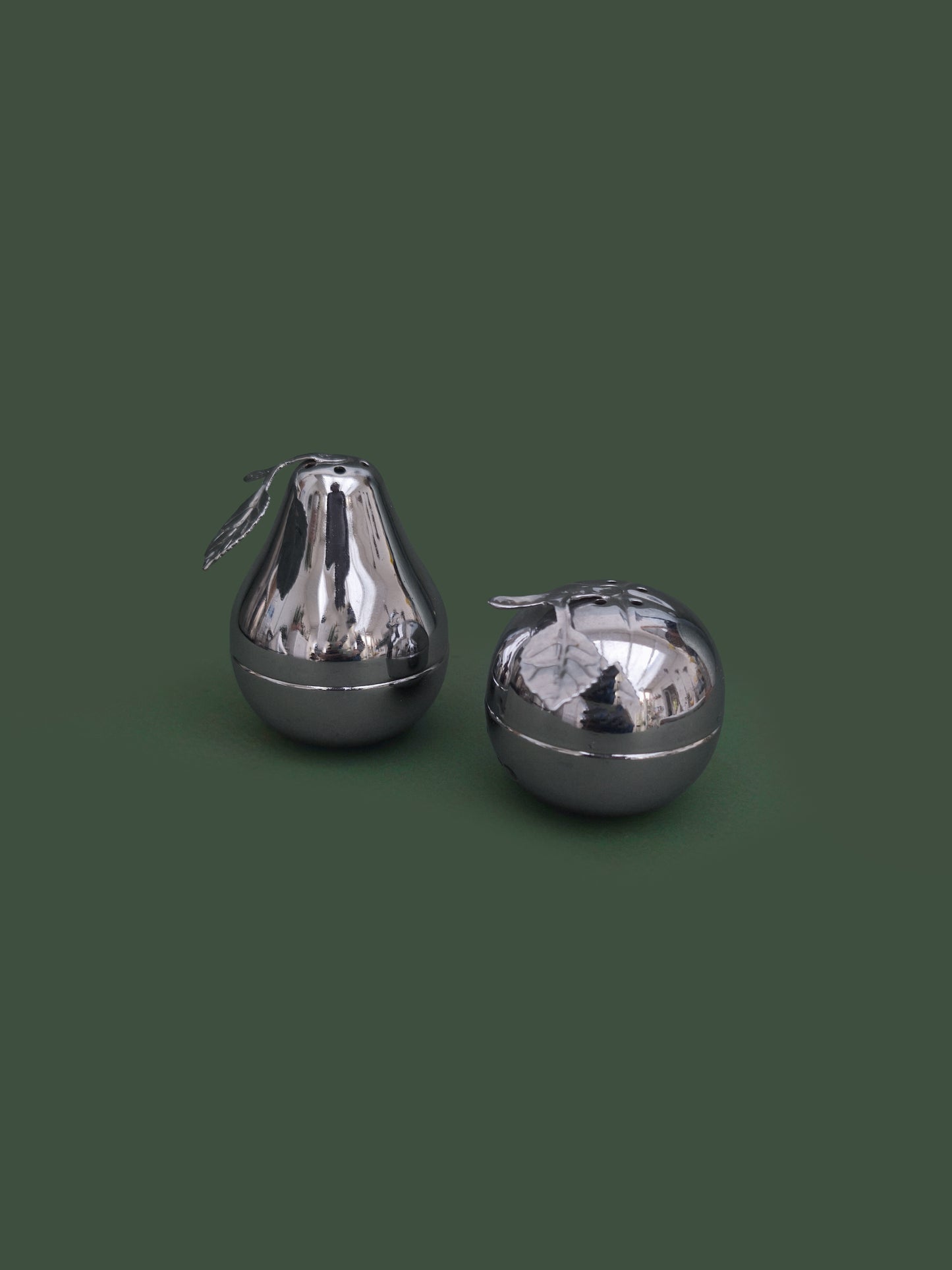 Vintage Salt & Pepper Fruits Shakers