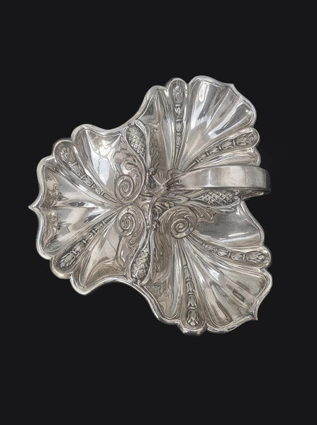 Shell Vintage Triple Tray