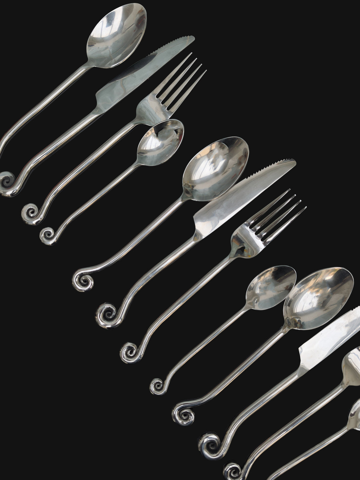 Set of 24 Vintage Spiral Cutlery