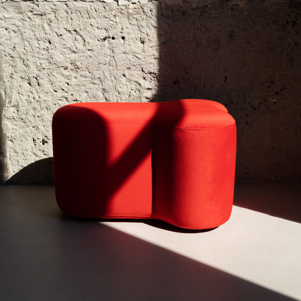 Lovesdick Pouf