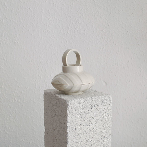 Takara - Porcelain Small Treasure Box