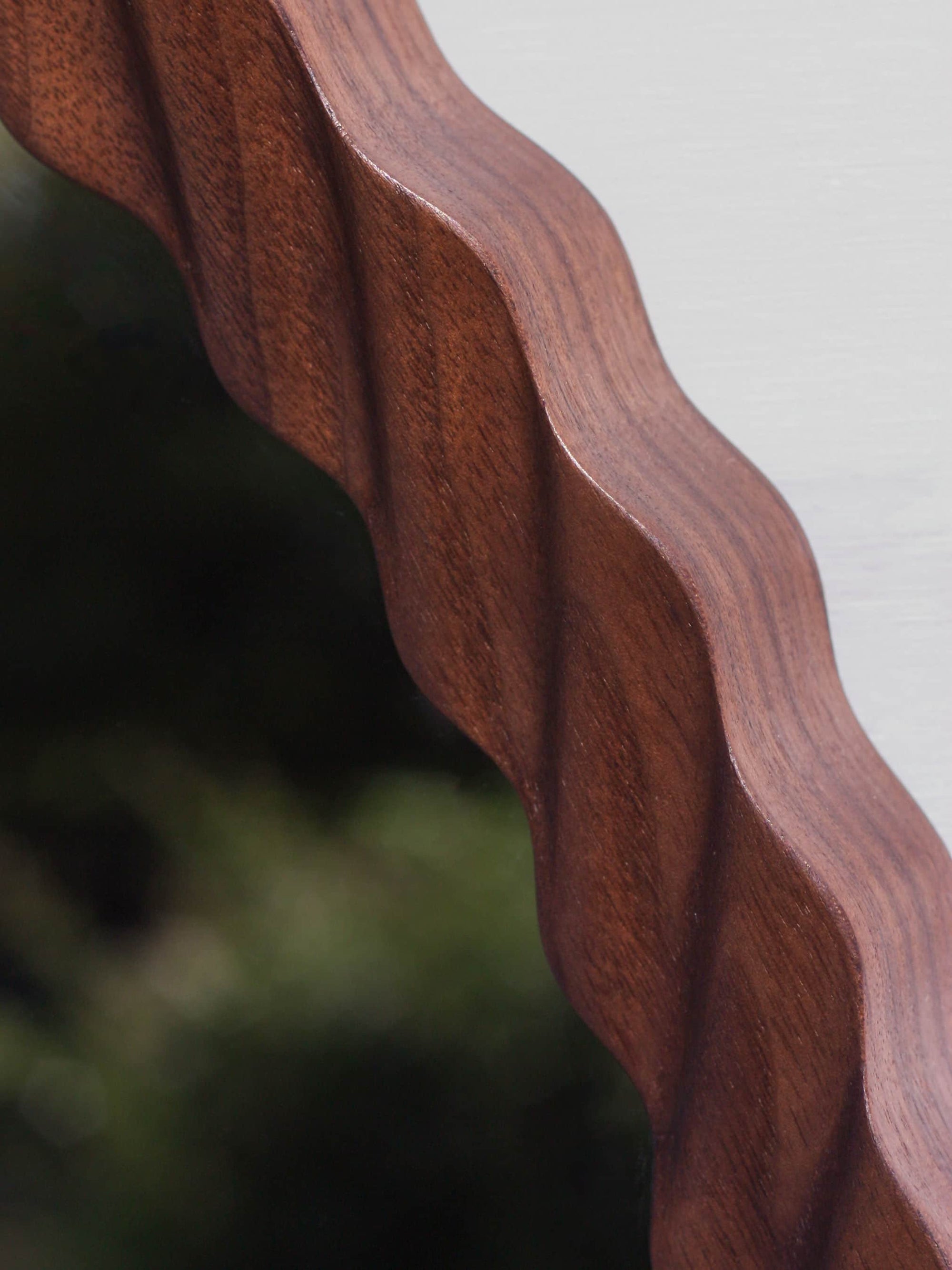 Kruller Midi Mirror - Walnut