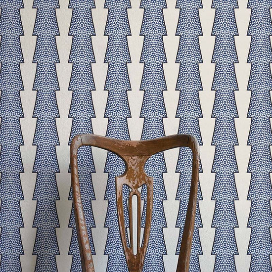 Spot and Arrow Wallpaper - Blue