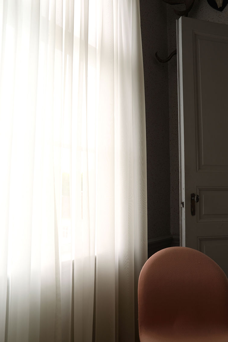 Curtain Hotel Sheer Natural White