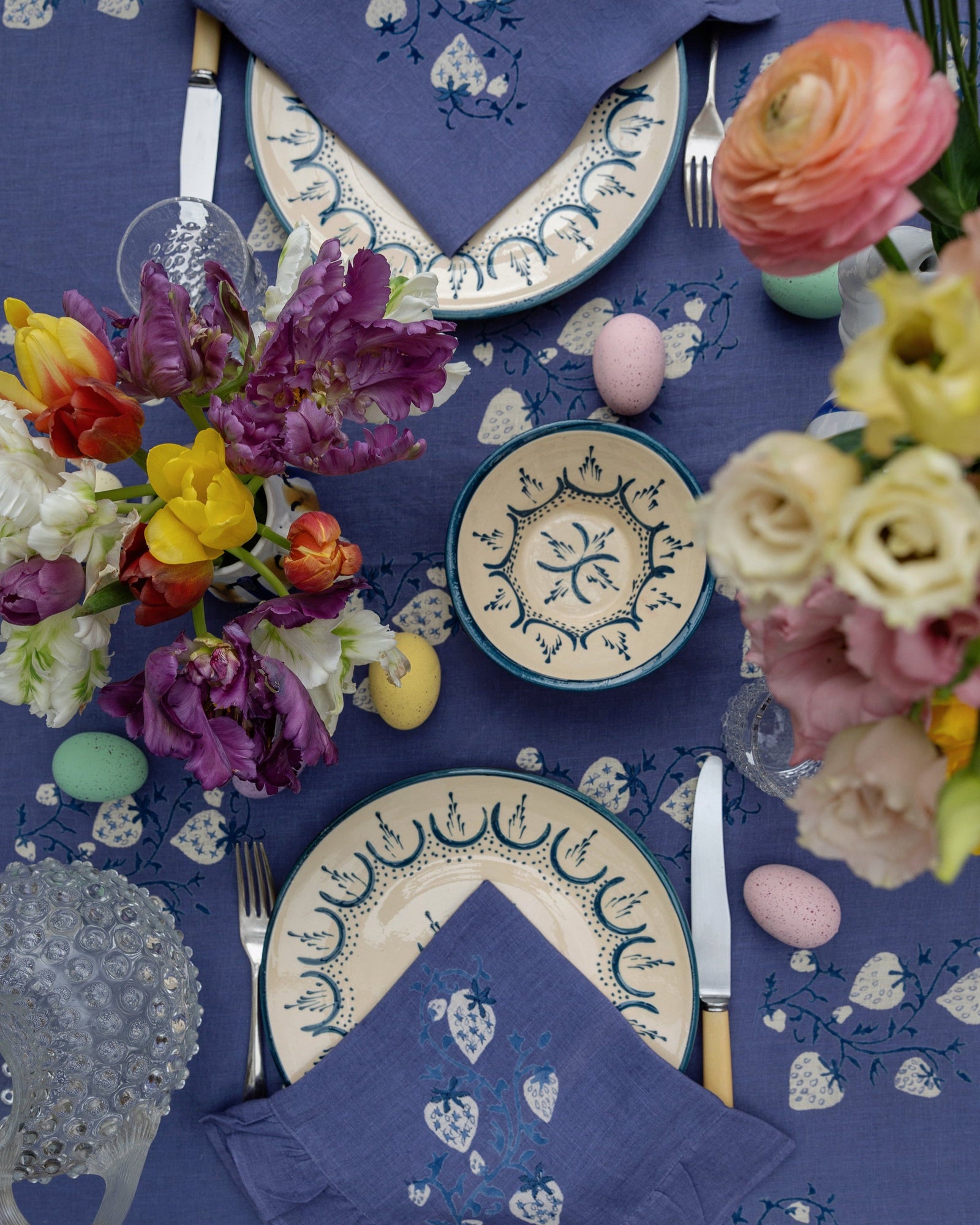 Fraises Des Bois Tablecloth