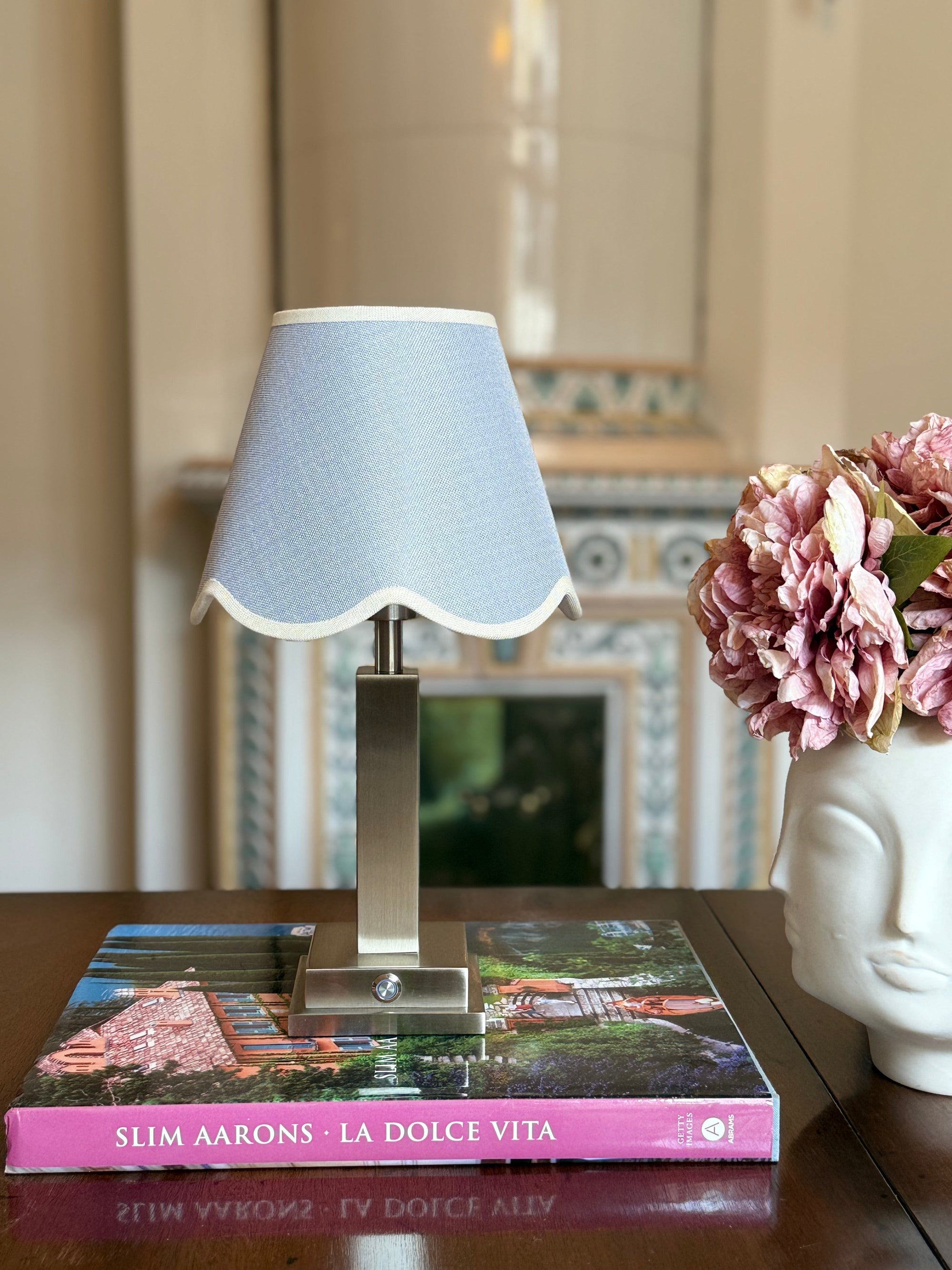 Von Norten Antibes Rechargeable Table Lamp