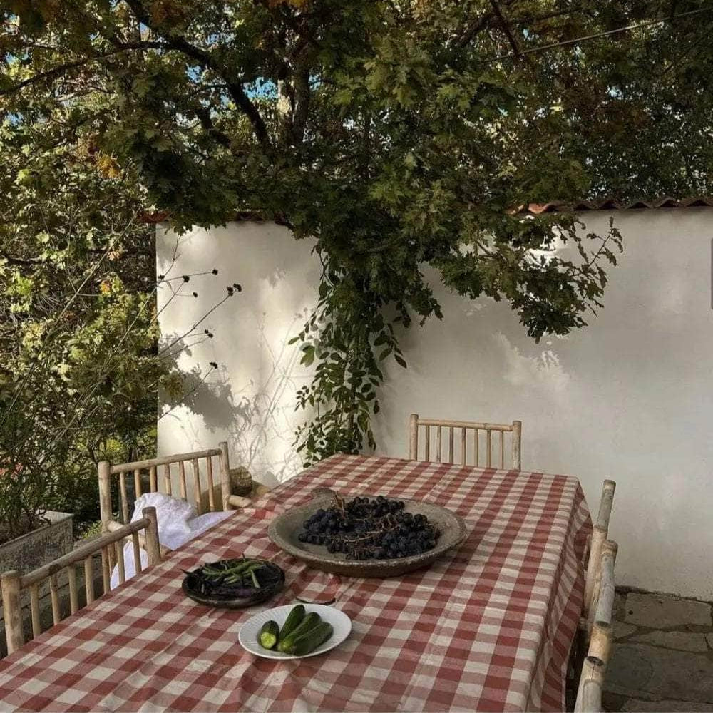 Tablecloth Bertel