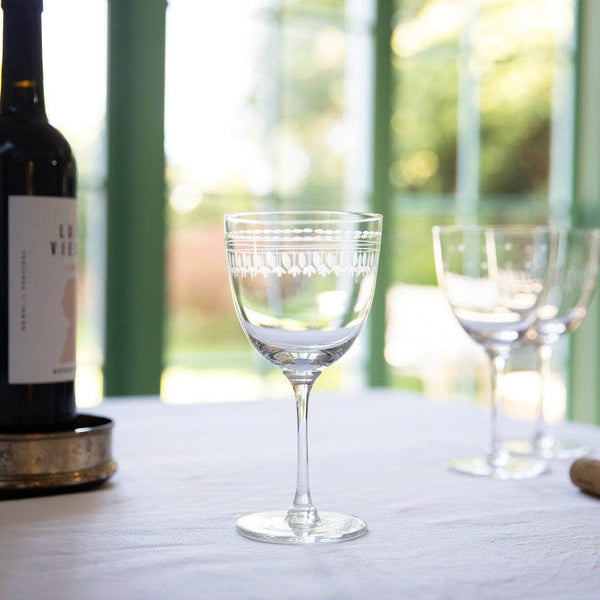 Large Crystal Wine Glasses with Ovals Design